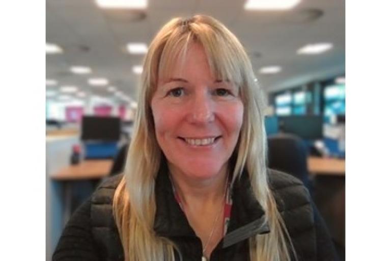 Andrea Fell headshot