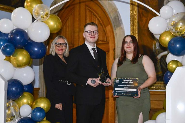 Ashah receives award